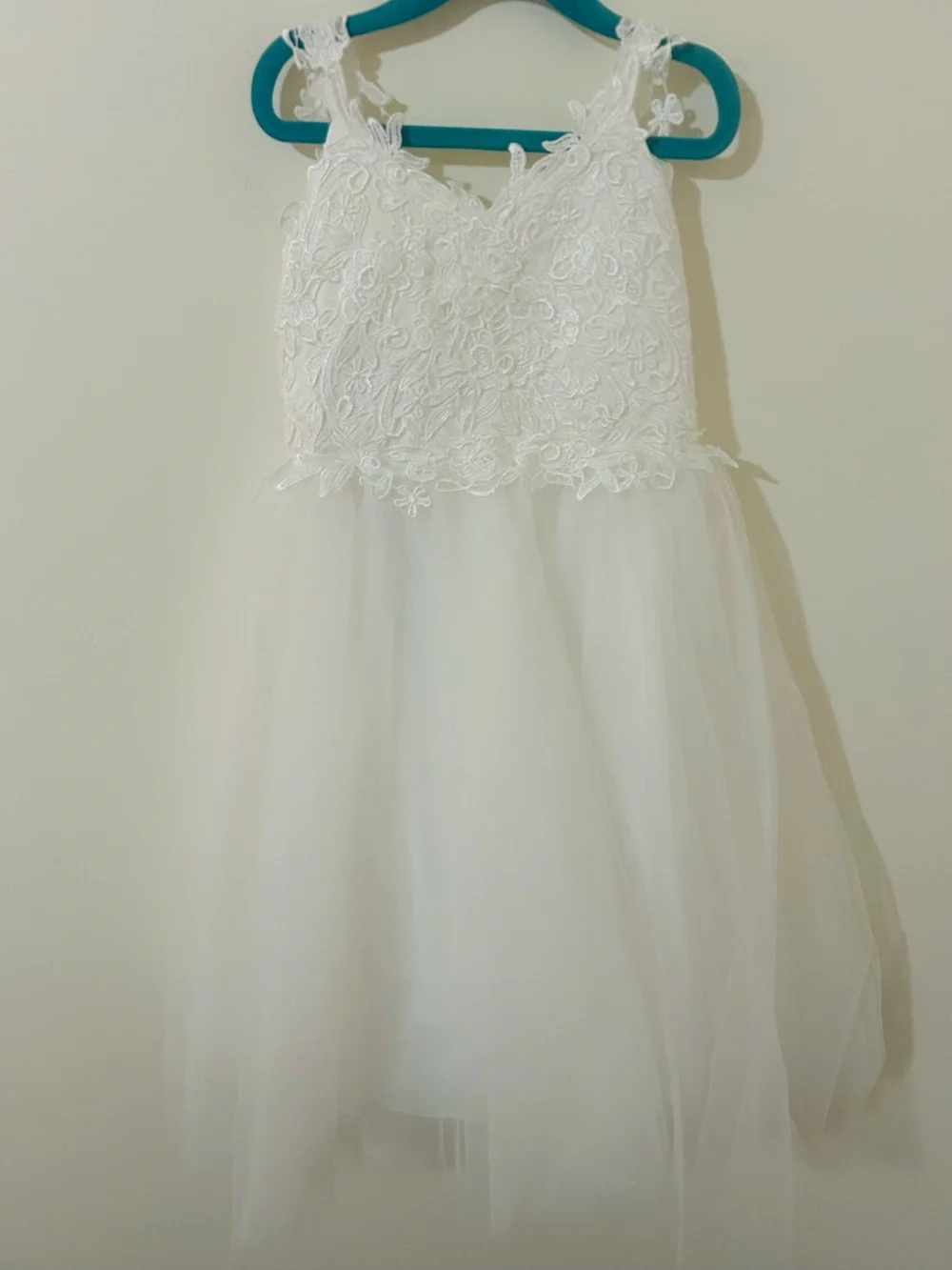 Azazie Ellison NWT Diamond White Lace Tulle Flower Girl Dress Size 6